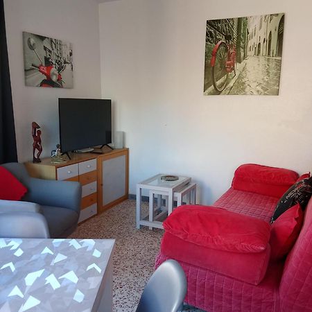 Mawilec, Centre, Plage, Port, Garage Aguilas Exterior photo